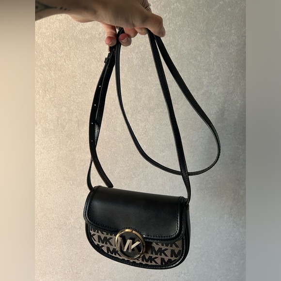 Michael Kors fulton small belt/crossbody bag - Picture 1 of 5